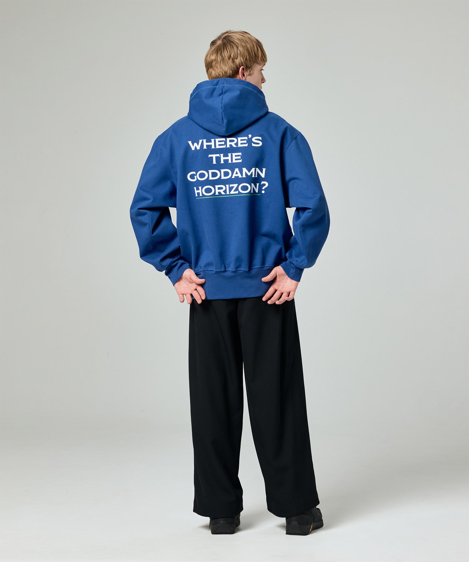 AERO STILL SLOGAN SWEAT HOODIE
