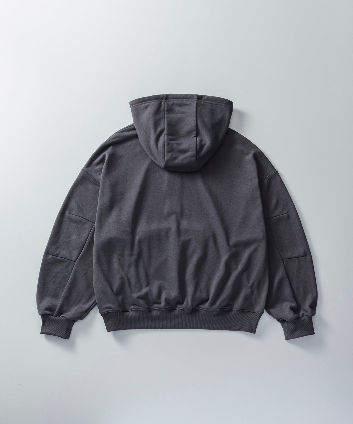 TECH SWEAT HOODIE / テック スウェット フーディー