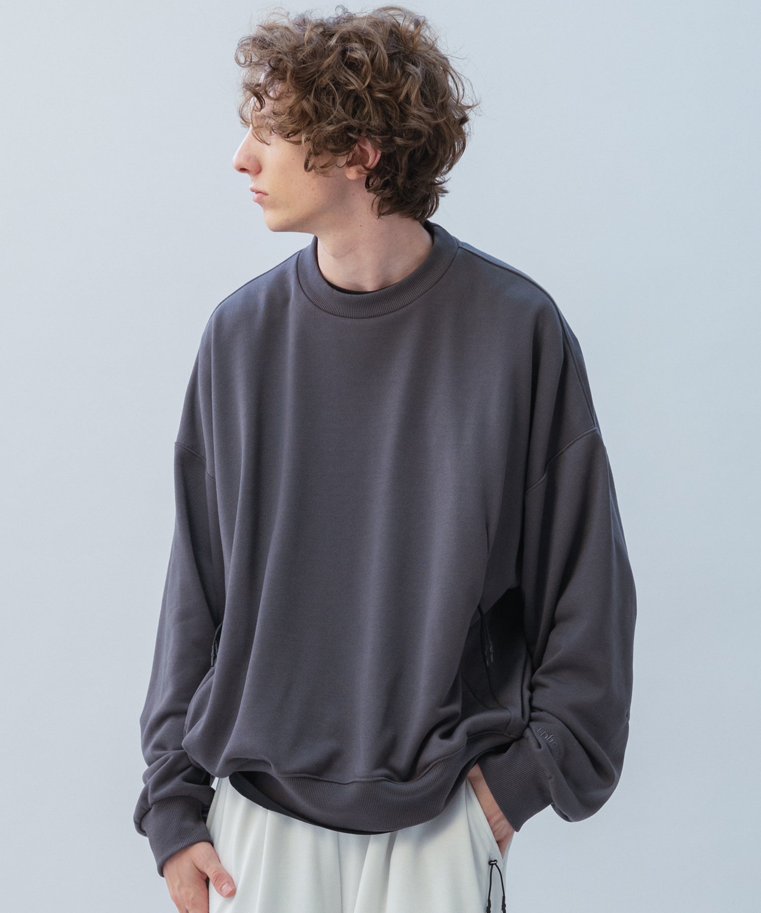 TECH SWEAT CREWNECK / テック スウェット クルーネック