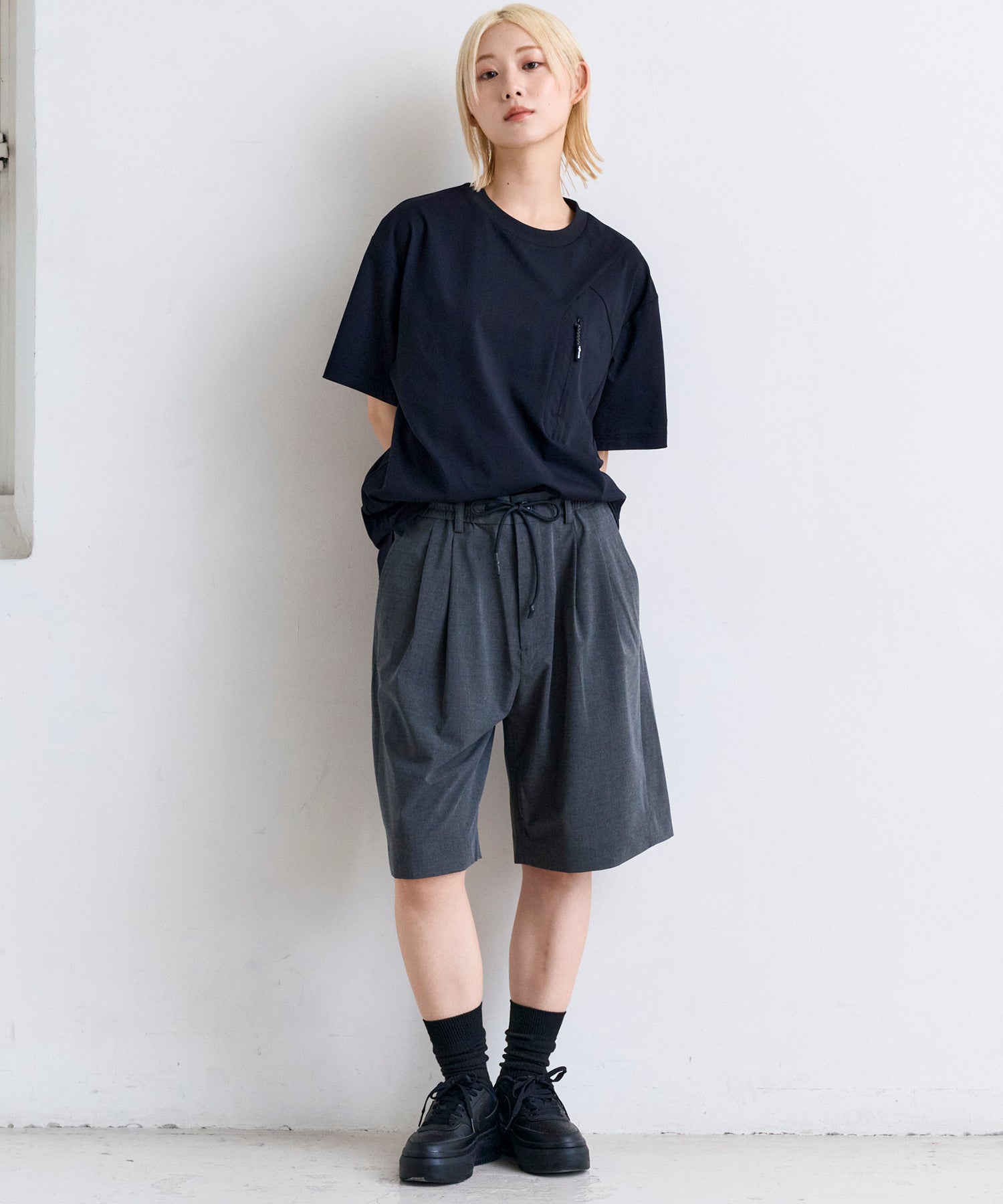 2-TUCK HALF SLACKS / ツータック ハーフスラックス