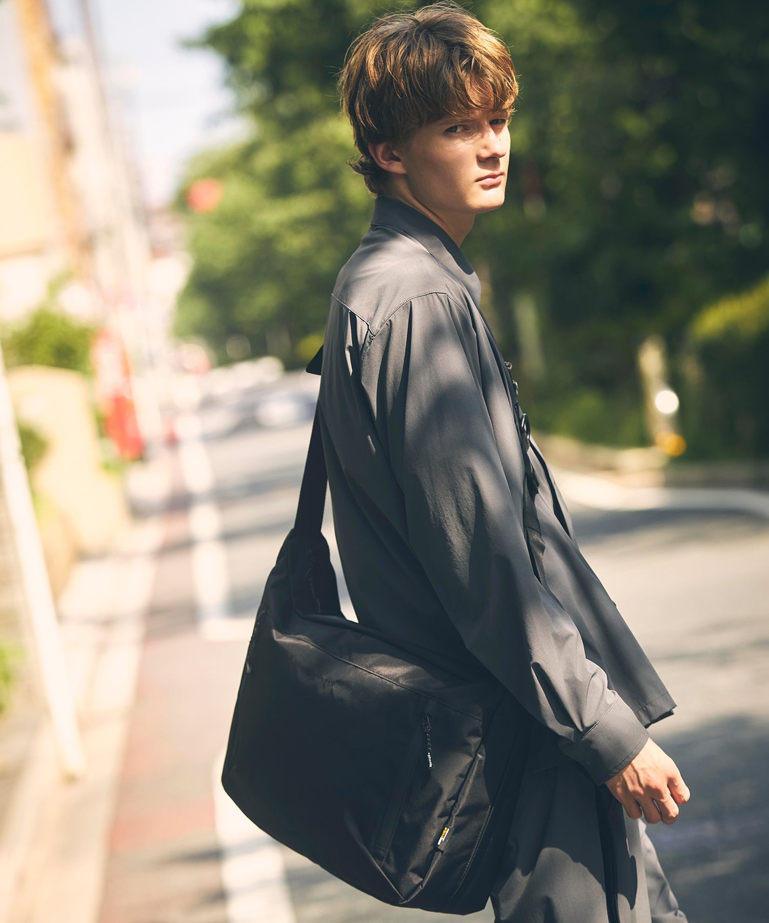 EXPAND SHOULDER BAG 20+ / エクスパンド ショルダーバッグ