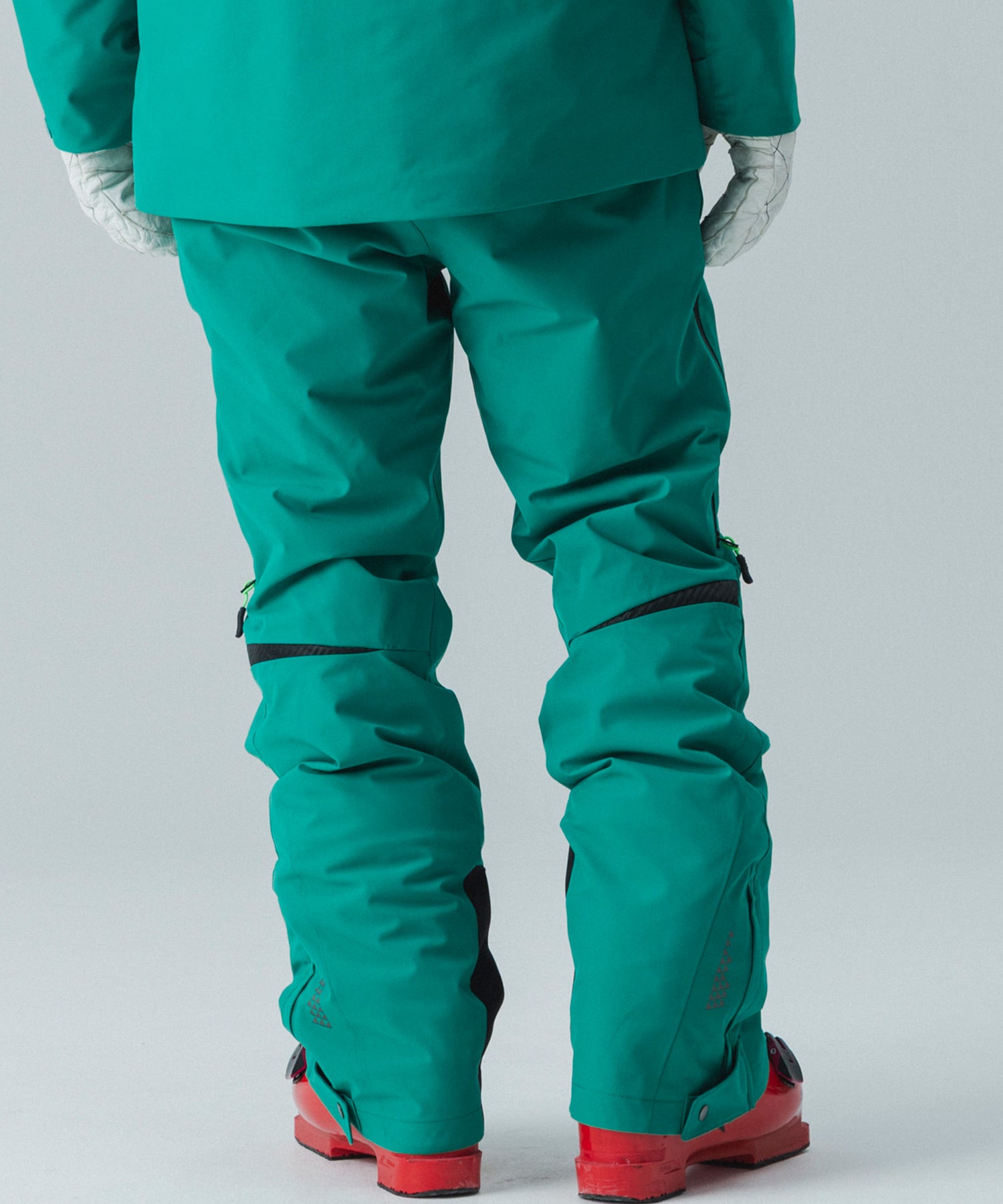 【10月上旬お届け予約商品】【MENS】Graphene WV Pants / グラフェンWVパンツ / phenix スキーウェア 26AW / ADVANCE-ACTIVE