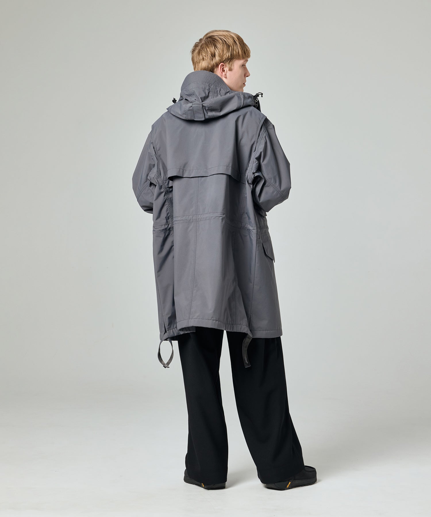 TECH SMOCK COAT / WINDSTOPPER® PRODUCTS BY GORE-TEX LABS