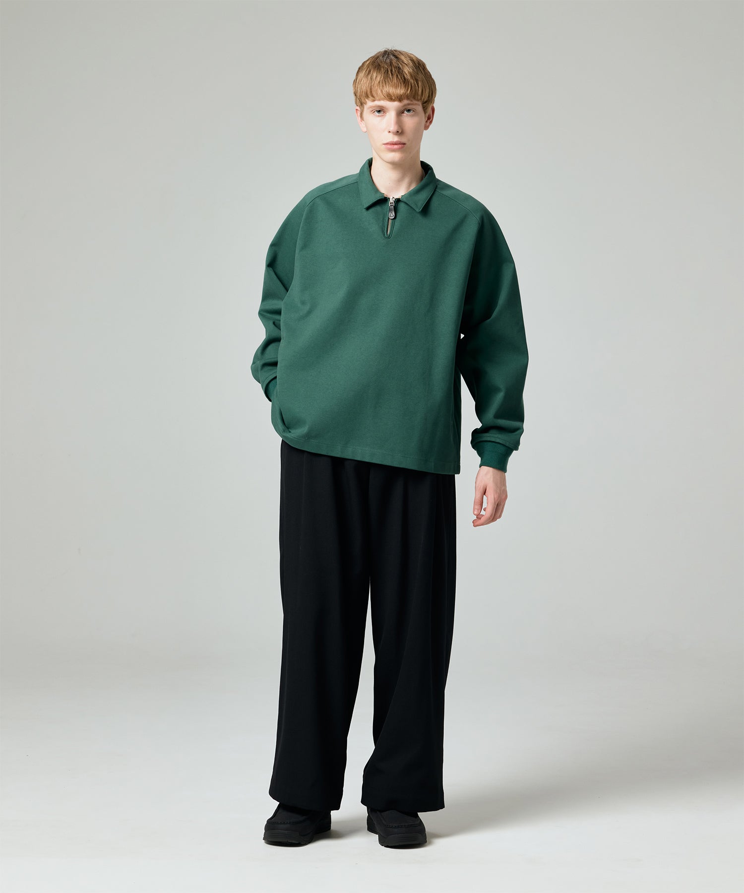 AERO STILL HALF ZIP SWEAT SHIRT