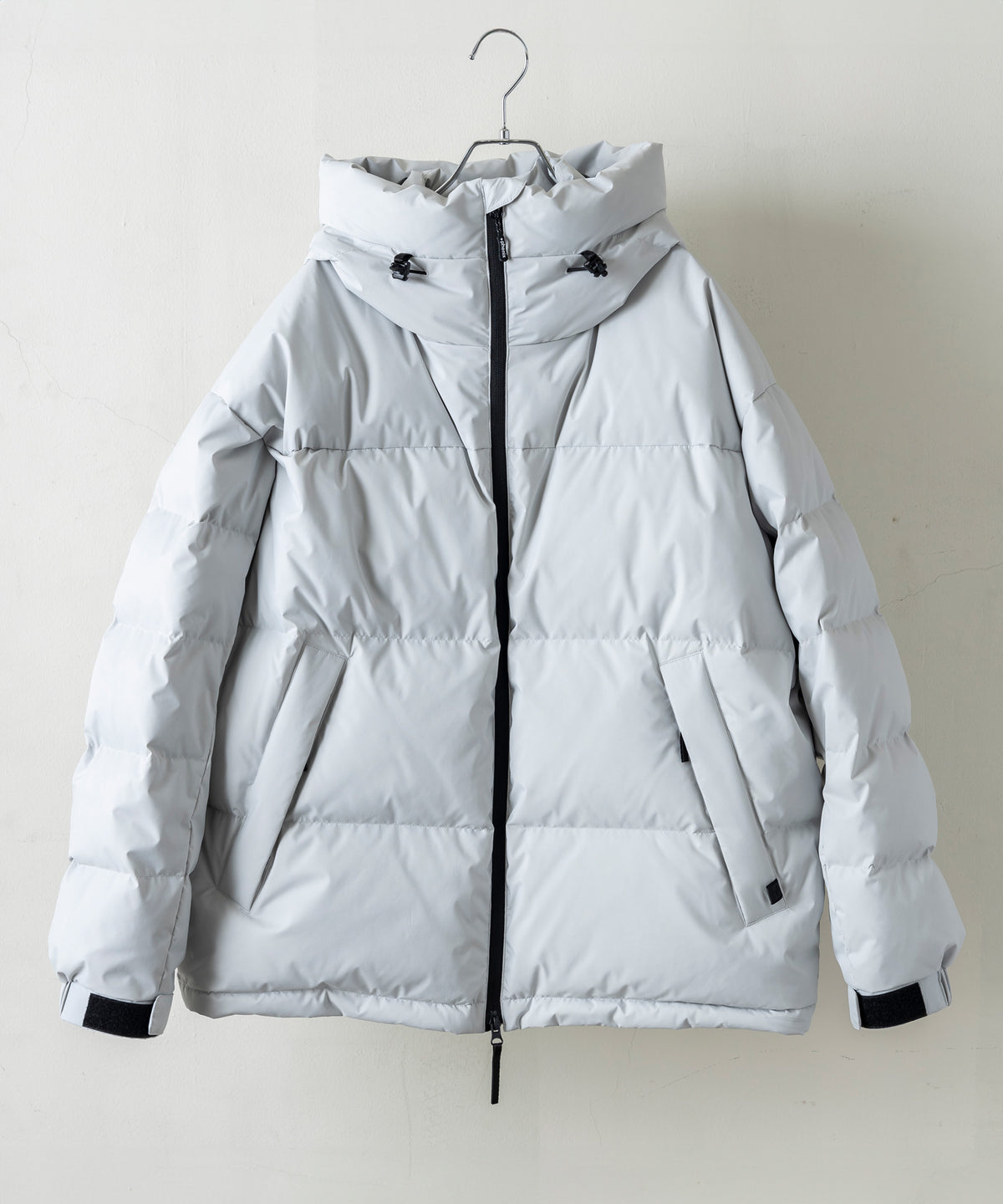 【MENS】QUILTING DOWN JACKET キルティング ダウンジャケット / WINDSTOPPER(R) プロダクト by GORE TEX LABS +phenix(プラスフェニックス)