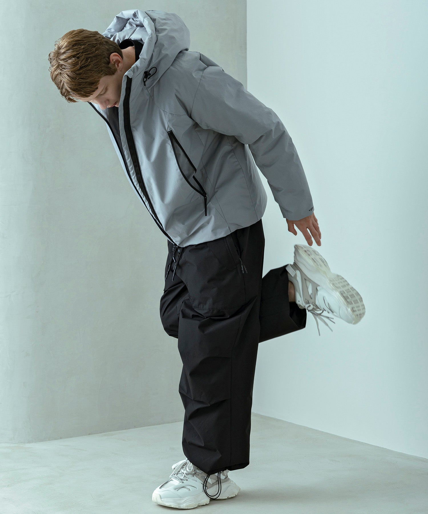 【MENS】DOWN JACKET  ダウンジャケット ウィンドストッパー / WINDSTOPPER(R) プロダクト by GORE TEX LABS / +phenix(プラスフェニックス)