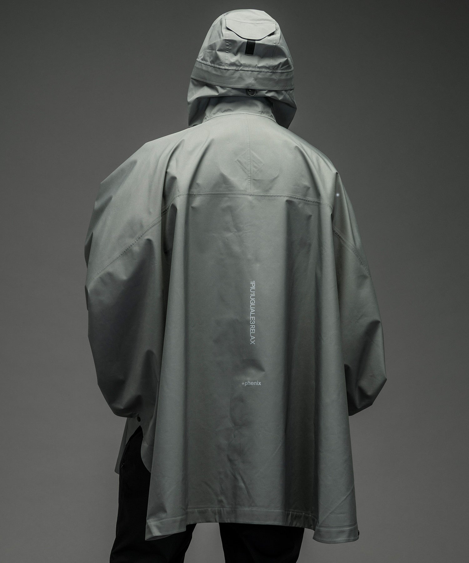 UTILITY PONCHO ユーティリティポンチョ / WINDSTOPPER プロダクト by GORE-TEX LABS