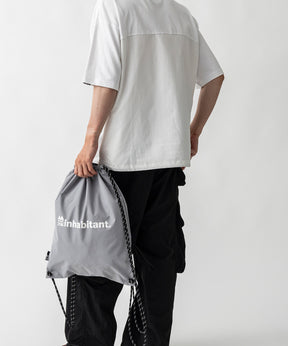 【MENS】ワンポイント ブランドロゴプリント ベーシック ナップザック /inhabitant(インハビタント)