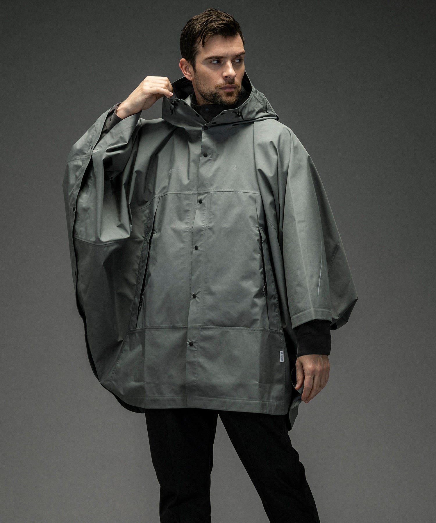 UTILITY PONCHO ユーティリティポンチョ / WINDSTOPPER プロダクト by GORE-TEX LABS