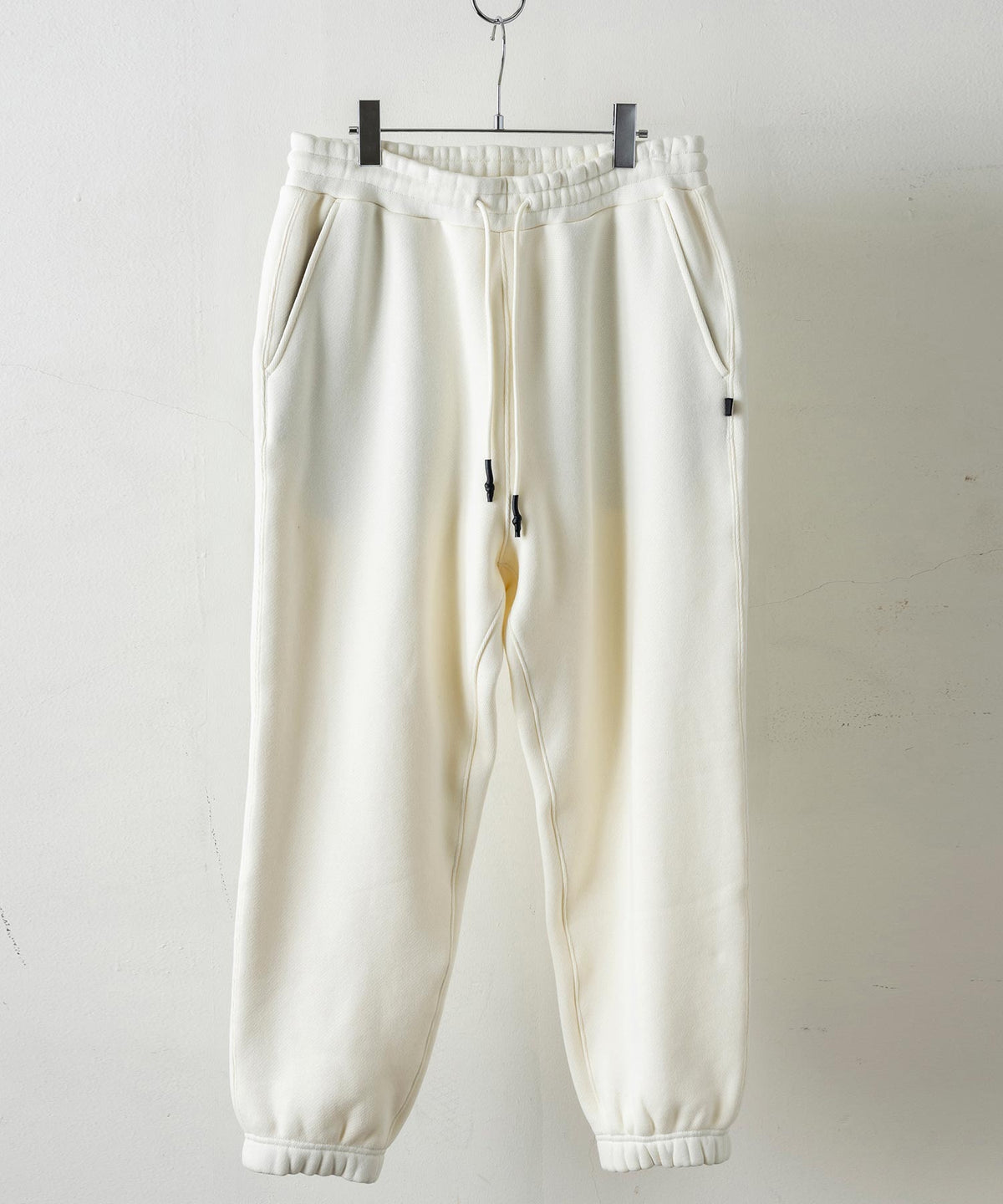 【10月中旬お届け予約商品】【MENS】FUNCTIONAL HEAVY WEIGHT SWEAT PANTS  ヘビーウェイト スウェットパンツ 蓄熱保温 +phenix(プラスフェニックス)　