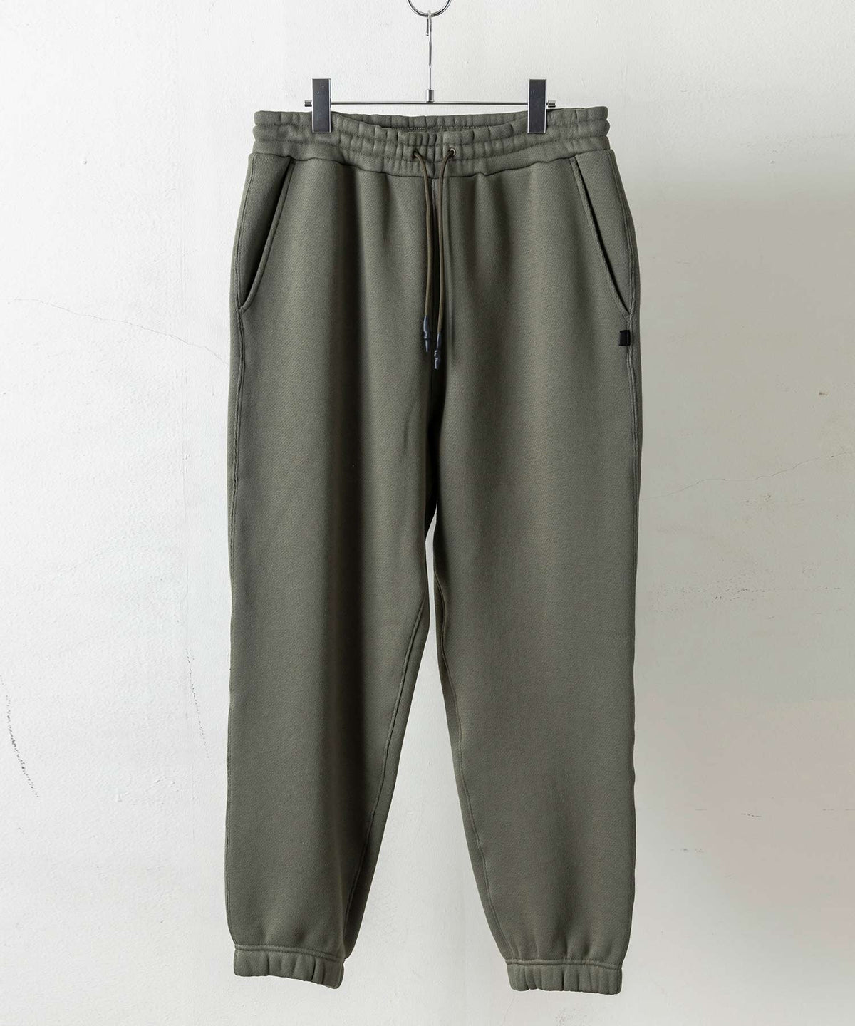 【10月中旬お届け予約商品】【MENS】FUNCTIONAL HEAVY WEIGHT SWEAT PANTS  ヘビーウェイト スウェットパンツ 蓄熱保温 +phenix(プラスフェニックス)　