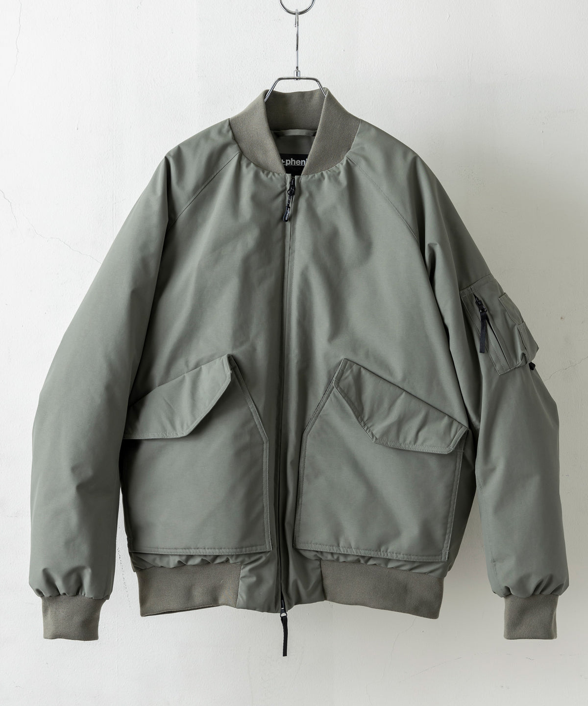 【MENS】FLIGHT DOWN JACKET フライト ダウンジャケット / WINDSTOPPER(R) プロダクト by GORE TEX LABS +phenix(プラスフェニックス)