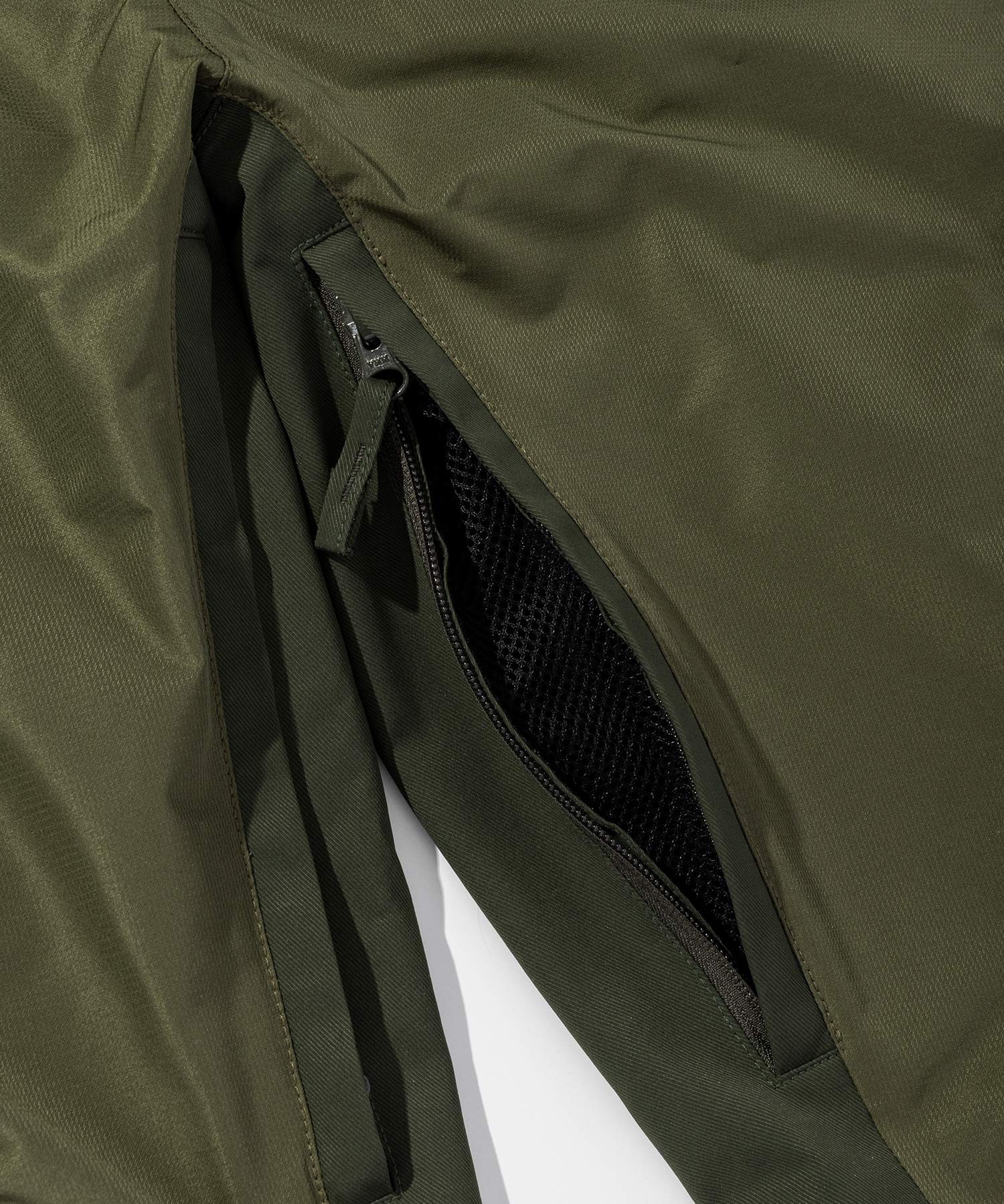 【10月上旬お届け予約商品】【MENS】Explorer Bib Pants / エクスプローラビブパンツ / phenix スキーウェア 26AW / APD