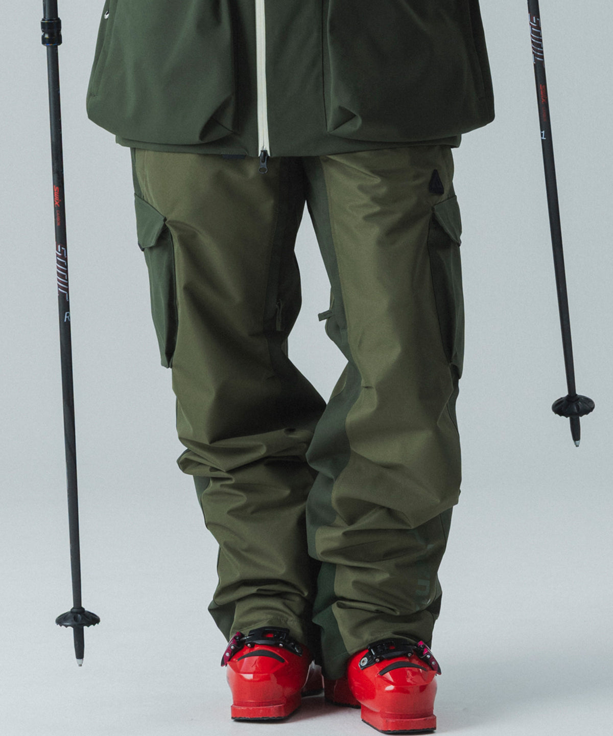 【10月上旬お届け予約商品】【MENS】Explorer Bib Pants / エクスプローラビブパンツ / phenix スキーウェア 26AW / APD