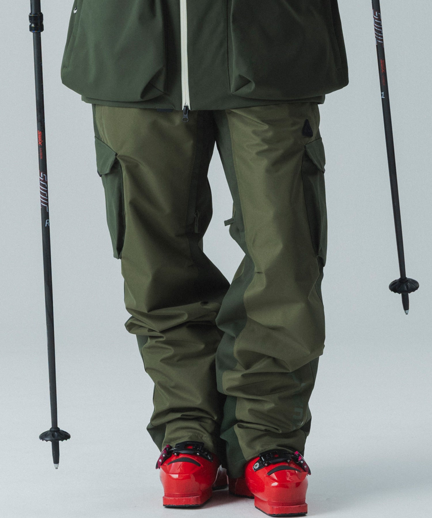 【10月上旬お届け予約商品】【MENS】Explorer Bib Pants / エクスプローラビブパンツ / phenix スキーウェア 26AW / APD