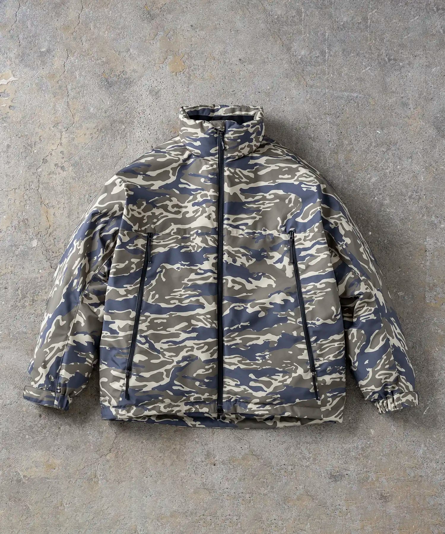 【MENS】ゴアテックスダウンジャケット GORE DOWN L-7 JACKET /  WINDSTOPPER(R) プロダクト by GORE TEX LABS ゴアテックスウェア テックウェア アーバンアウトドア 高機能ウェア +phenix(プラスフェニックス)