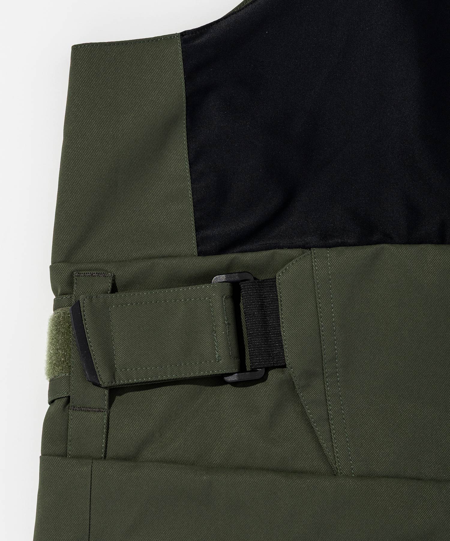 【10月上旬お届け予約商品】【MENS】Explorer Bib Pants / エクスプローラビブパンツ / phenix スキーウェア 26AW / APD