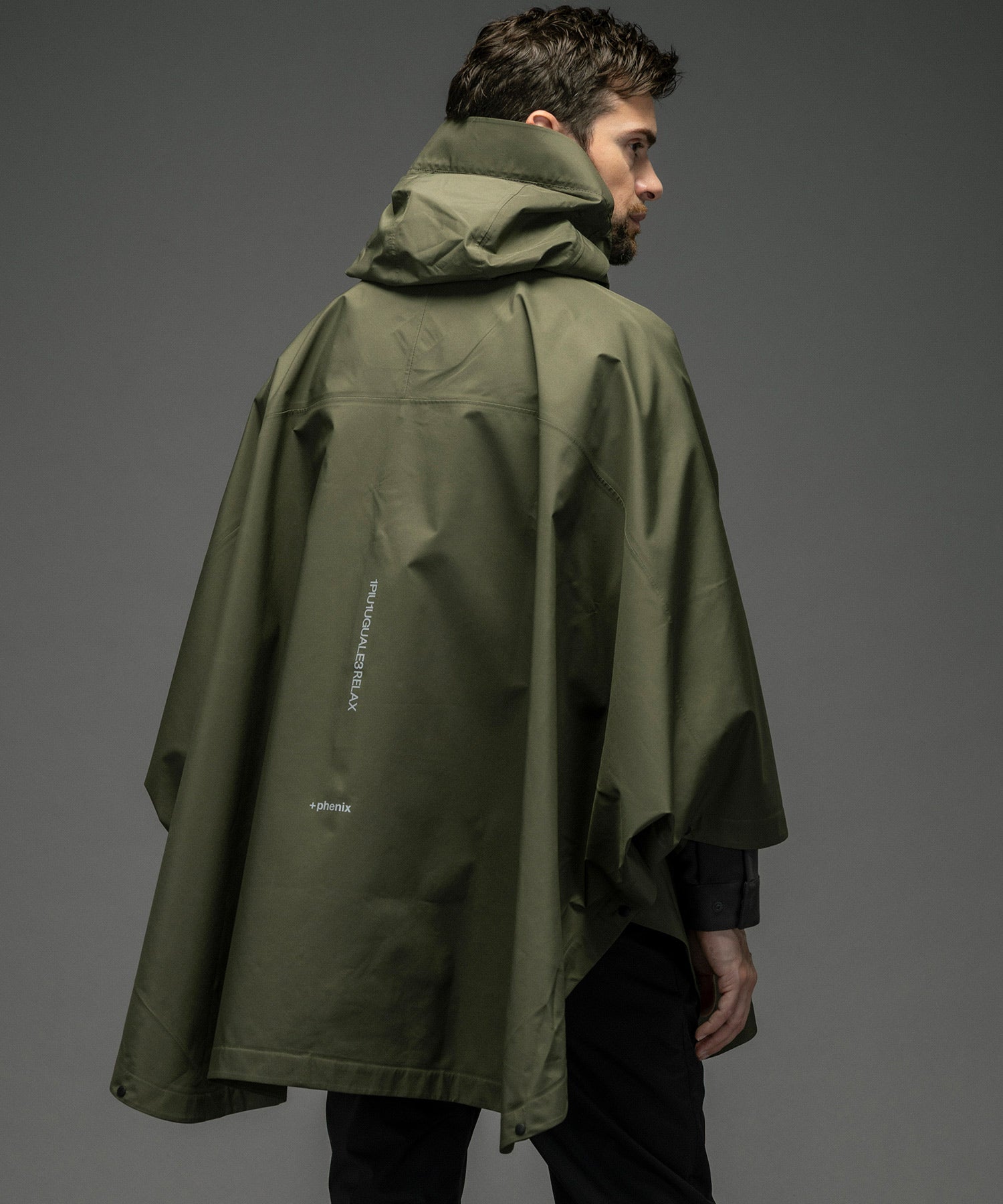 UTILITY PONCHO ユーティリティポンチョ / WINDSTOPPER プロダクト by GORE-TEX LABS