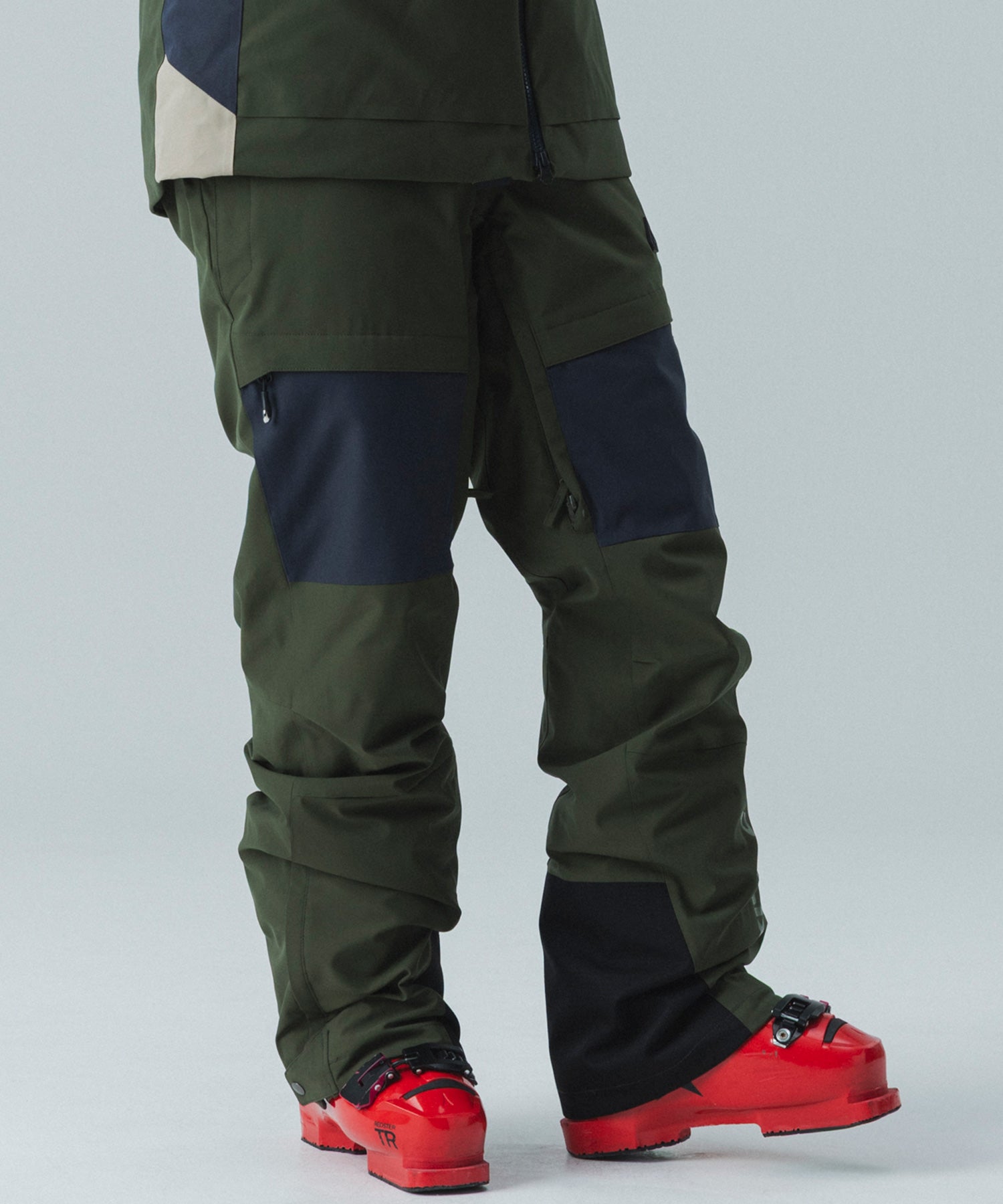 【10月上旬お届け予約商品】【MENS】Vigorous Pants2.0 / ヴィゴラス パンツ2.0 / phenix スキーウェア 26AW / APD