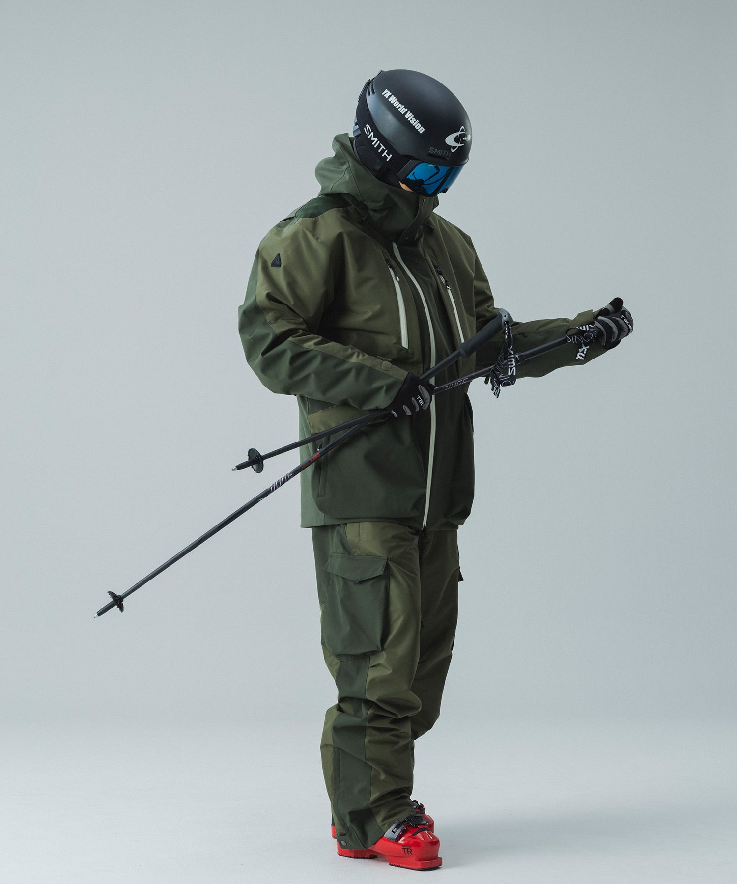 【10月上旬お届け予約商品】【MENS】Explorer Bib Pants / エクスプローラビブパンツ / phenix スキーウェア 26AW / APD