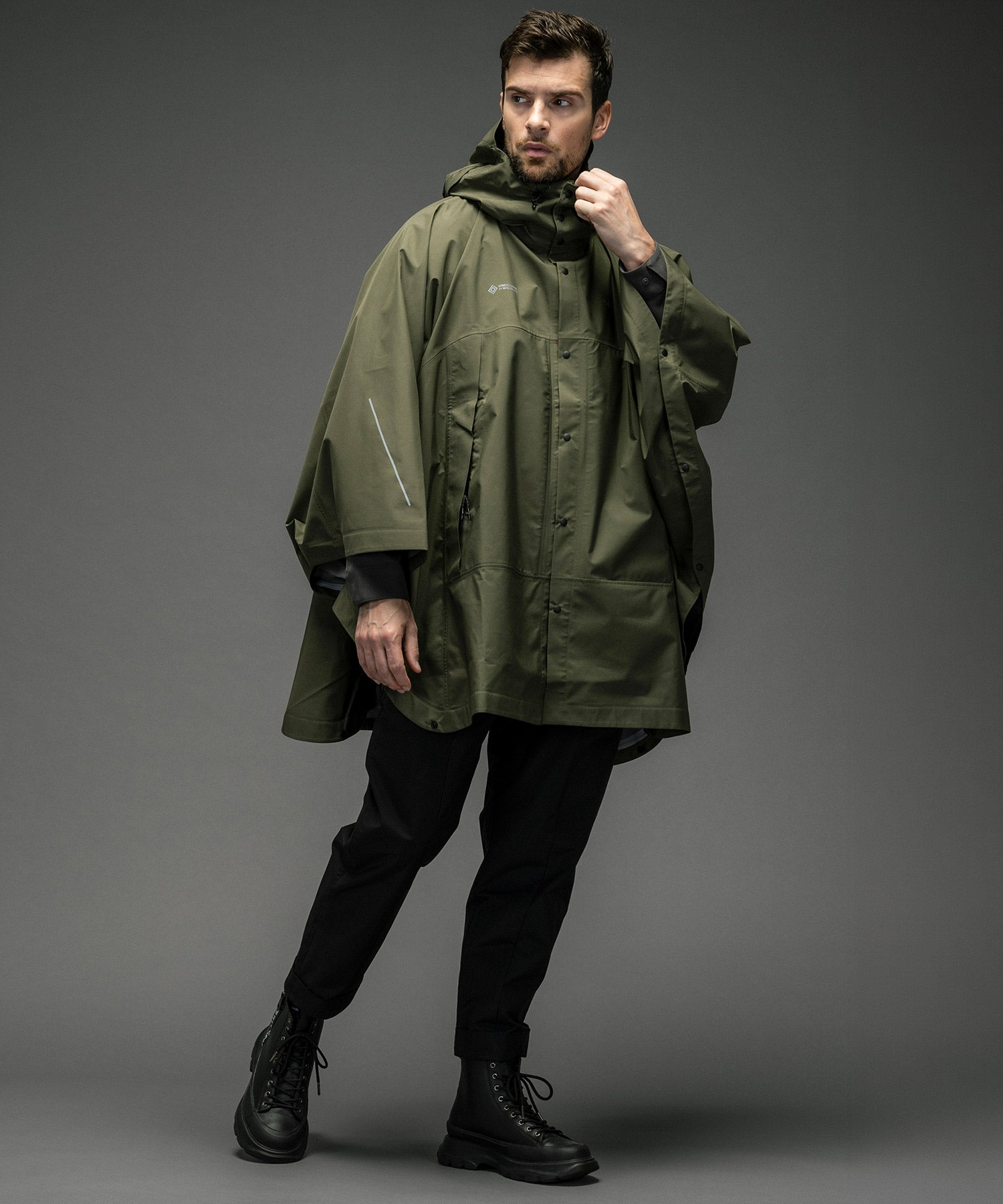 UTILITY PONCHO ユーティリティポンチョ / WINDSTOPPER プロダクト by GORE-TEX LABS