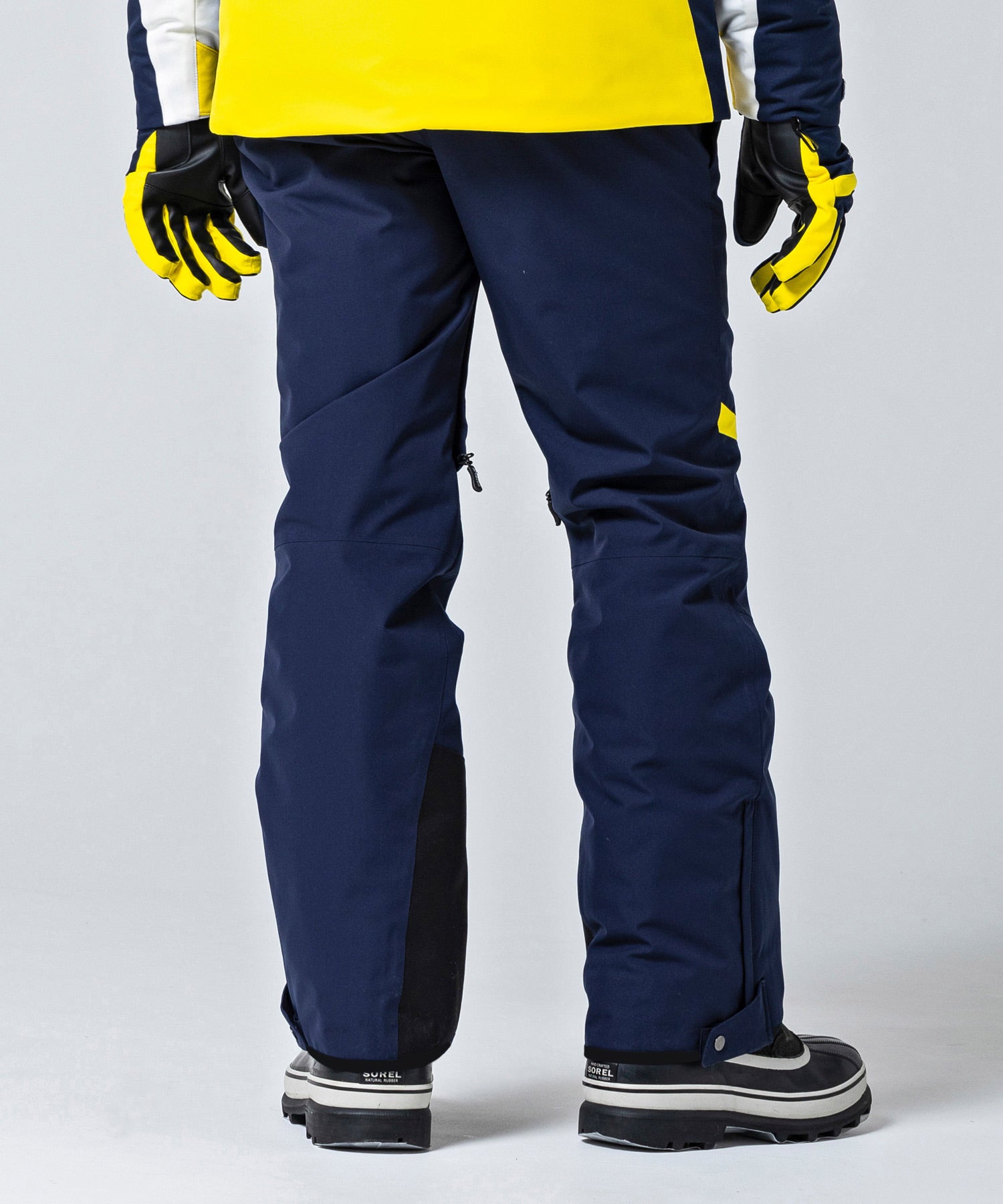 [MENS] Triangle Motif Pants / ADVANCE-ACTIVE / phenix Skiwear 25AW 