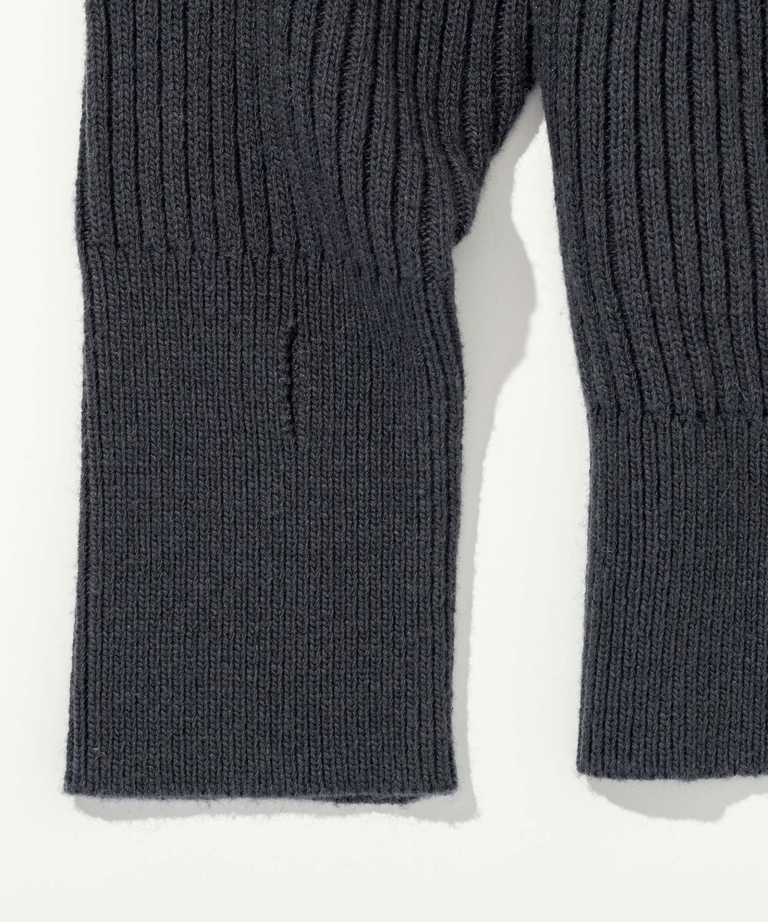 SWEATER, HOODED, TYPE P-001