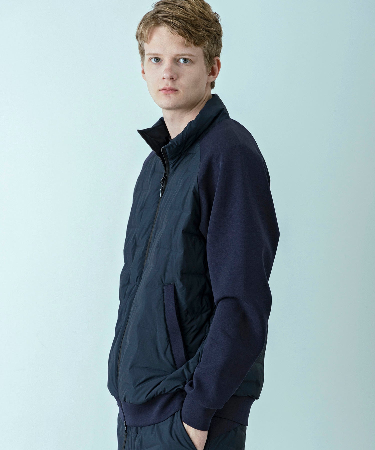 【MENS】HYBRID DOWN JACKET  ハイブリッドダウンジャケット / +phenix(プラスフェニックス)