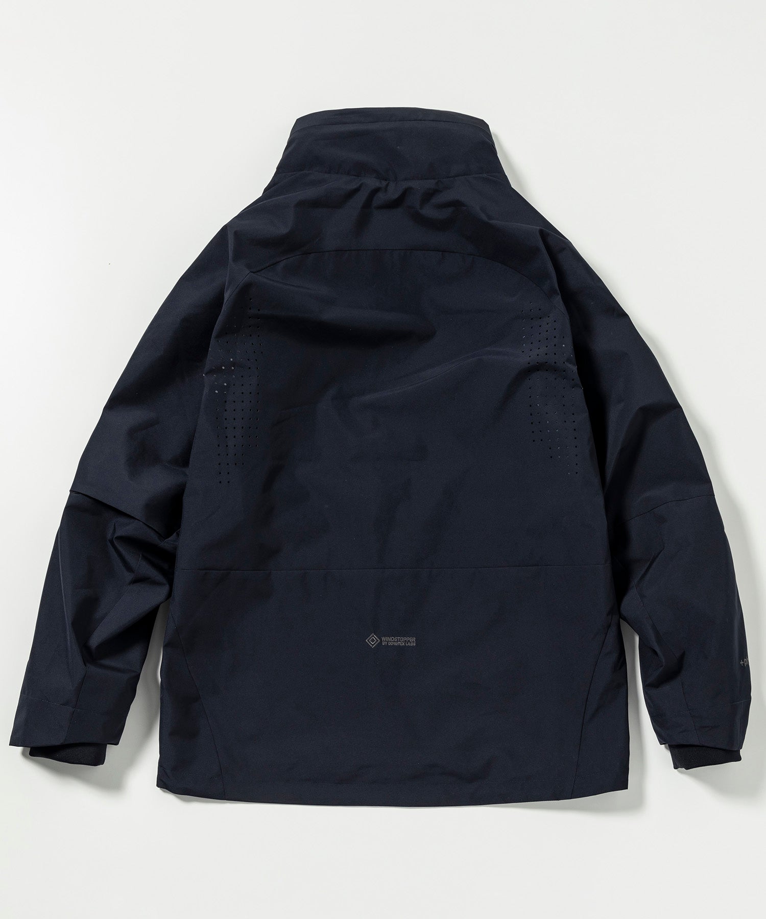 【2月中旬お届け予約商品】【MENS】GTX TRACK JACKET トラックジャケット / WINDSTOPPER(R) プロダクト by GORE-TEX LABS /ウィンドストッパー/ゴアテックス/1PIU1UGUALE3 RELAX × +phenix(ウノピゥウノウグァーレトレ リラックス)