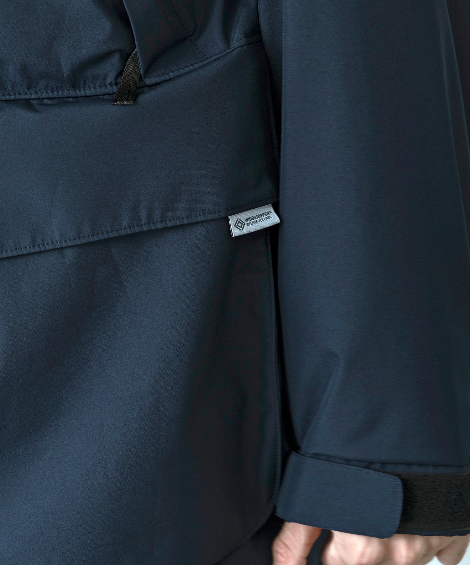 【MENS】FISHERMANS DOWN COAT フィッシャーマンズダウンコート / WINDSTOPPER(R) プロダクト by GORE TEX LABS / +phenix(プラスフェニックス)