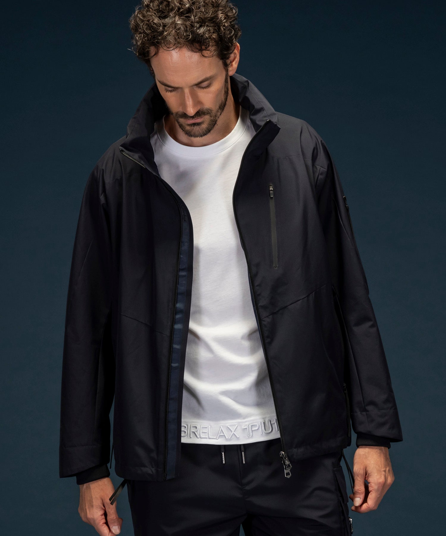 【2月中旬お届け予約商品】【MENS】GTX TRACK JACKET トラックジャケット / WINDSTOPPER(R) プロダクト by GORE-TEX LABS /ウィンドストッパー/ゴアテックス/1PIU1UGUALE3 RELAX × +phenix(ウノピゥウノウグァーレトレ リラックス)