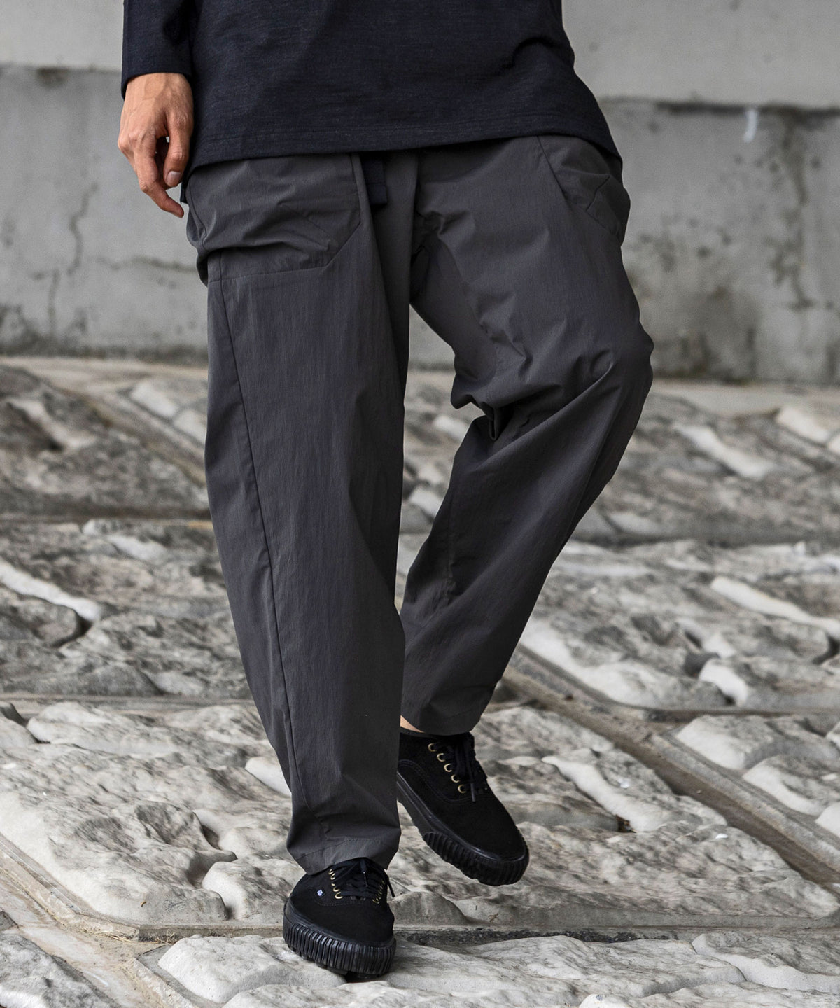 【MENS】Zak Pants KAR ザックパンツ ザックポケット 大容量ポケット ロングパンツ メンズパンツ / karu-stretch taffeta II / アルクフェニックス