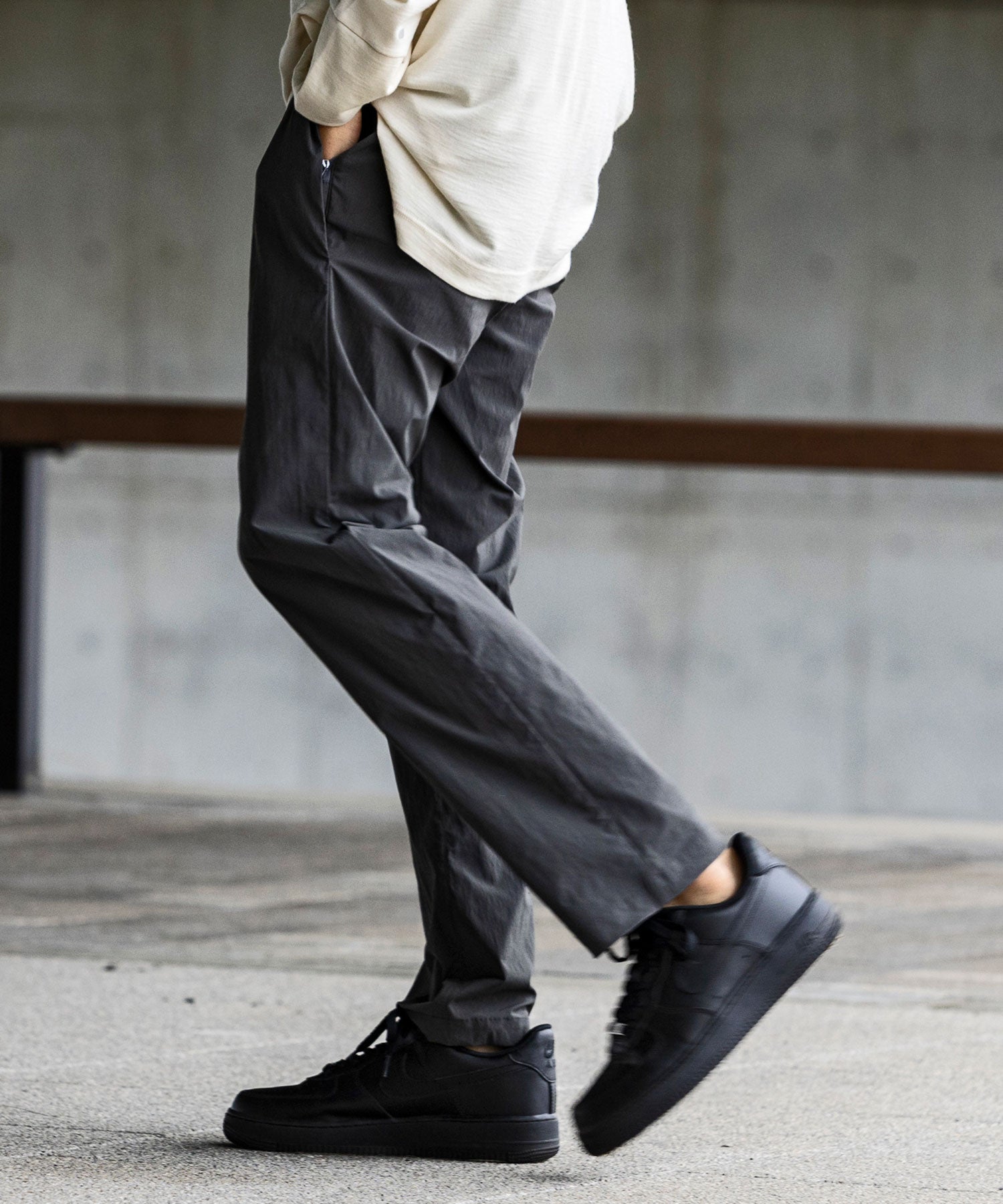 【MENS】Crank Pants KAR クランクパンツ 大容量ポケット ロングパンツ メンズパンツ 撥水 ザックポケット / karu-stretch taffeta II / アルクフェニックス