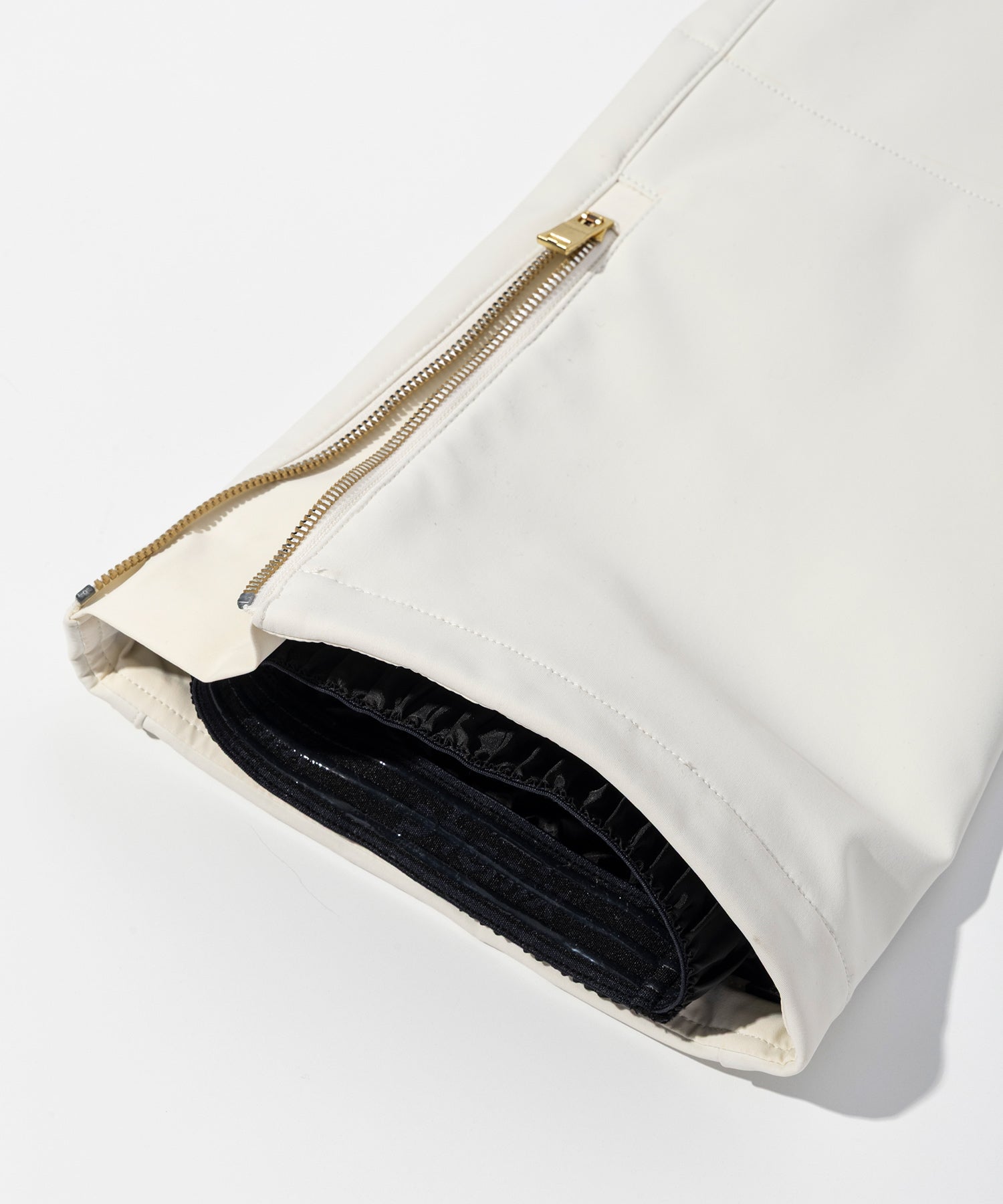 Lineveil Pants