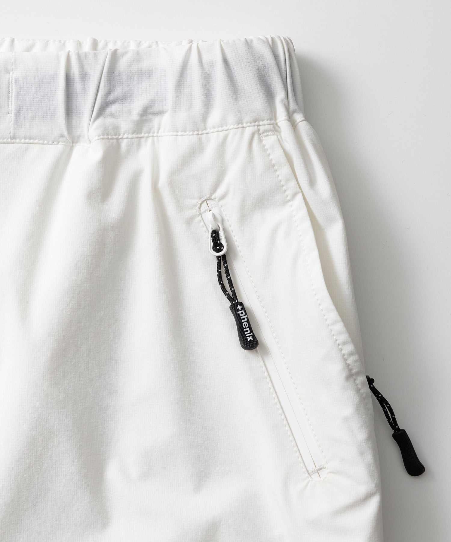 AIRFLOW PANTS / エアフローパンツ