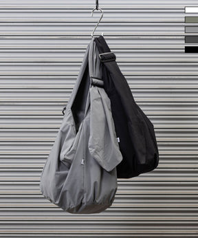 【MENS】フロシキバッグ ≪ブラック・グレー・カーキ・オフブラック・オフホワイト≫ ショルダーバッグ Furoshiki bag / Karu-Stretch Taffeta II / アルクフェニックス