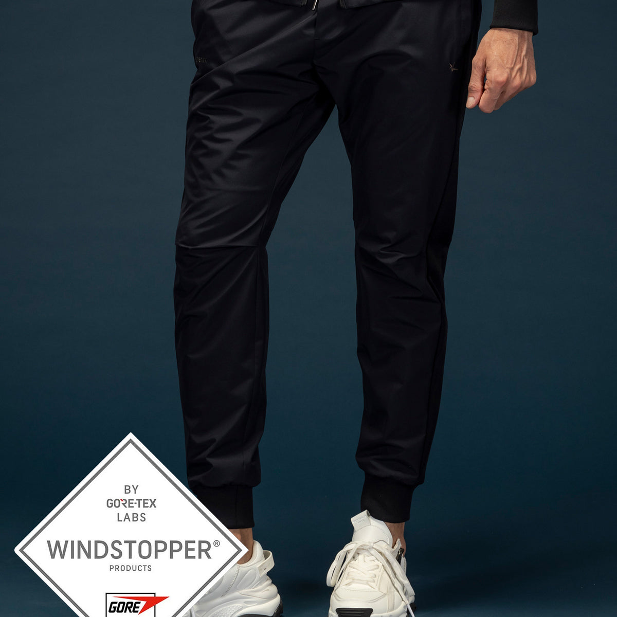 1PLUG BREAK グラフィックパンツ ブラック ジョガーパンツ 1PLUG BREAK グラフィックパンツ ブラック ジョガーパンツ 1PLUG