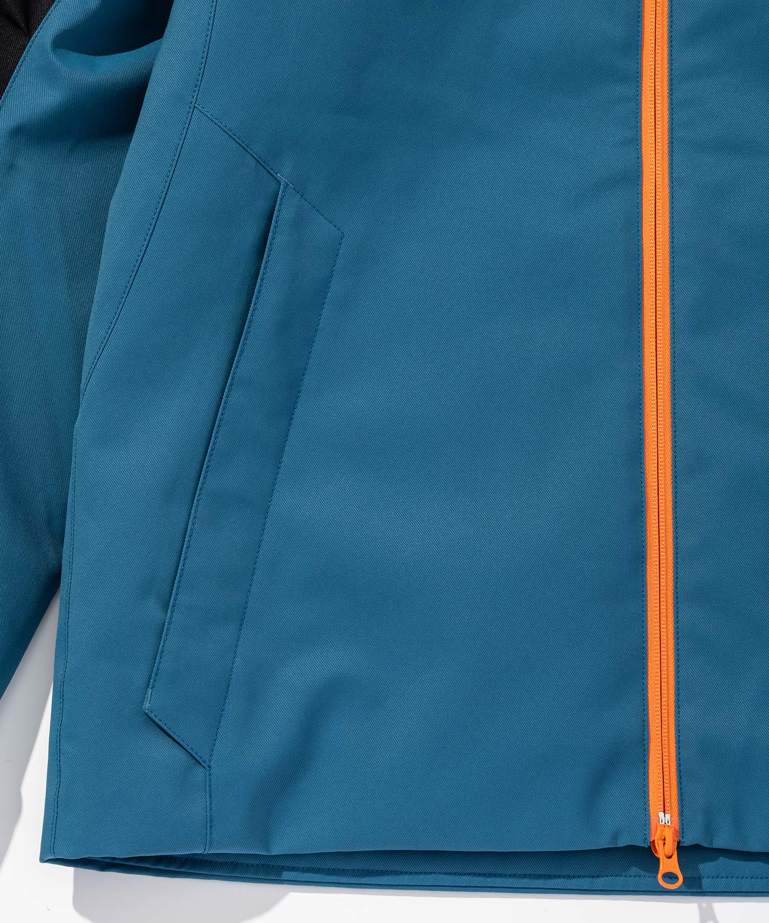 【10月上旬お届け予約商品】【MENS】ESSENTIAL SUITS / エッセンシャルスーツ / phenix スキーウェア 26AW / 2Piece