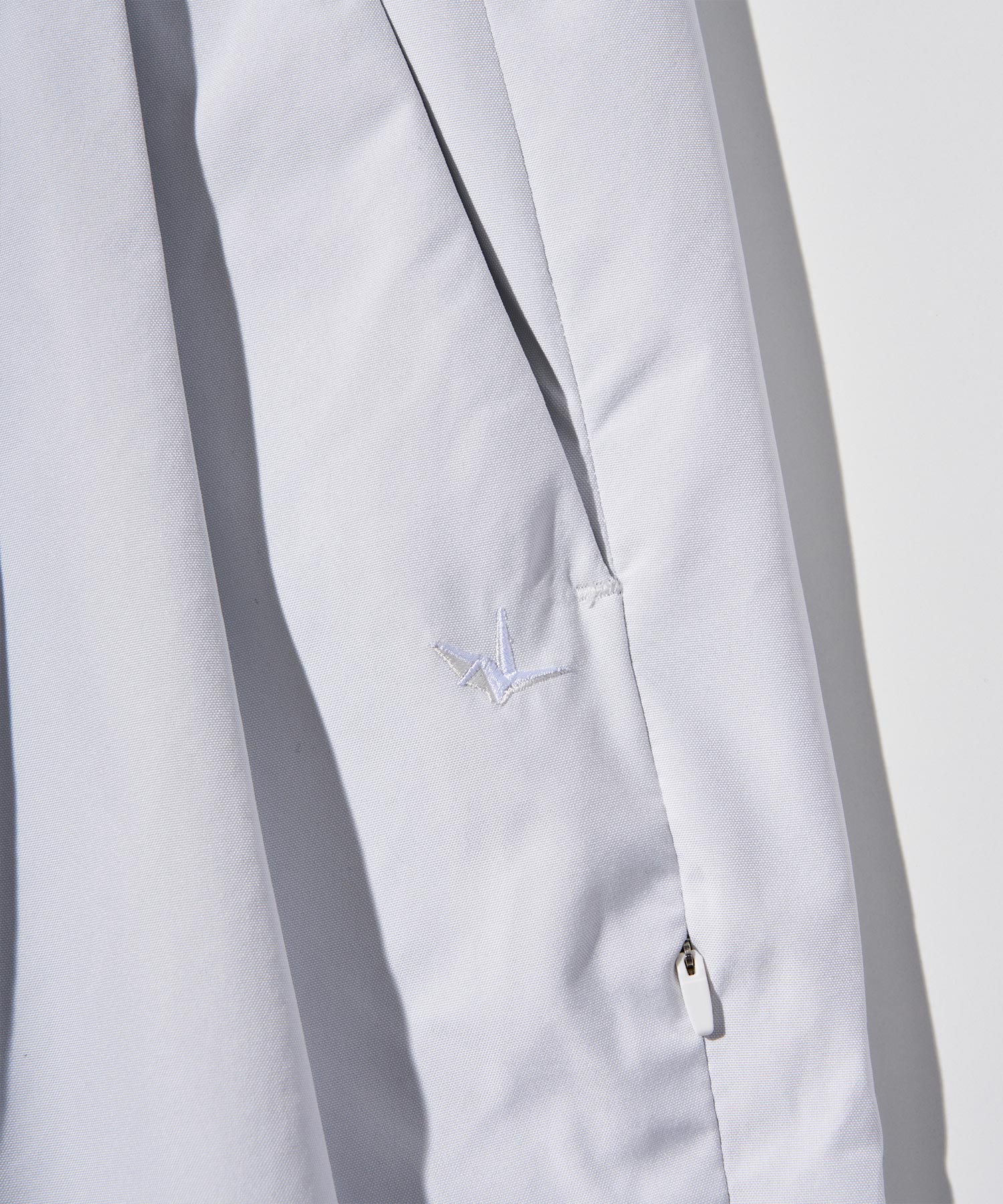 CROPPED SLACKS クロップドスラックス / WINDSTOPPER プロダクト by GORE-TEX LABS