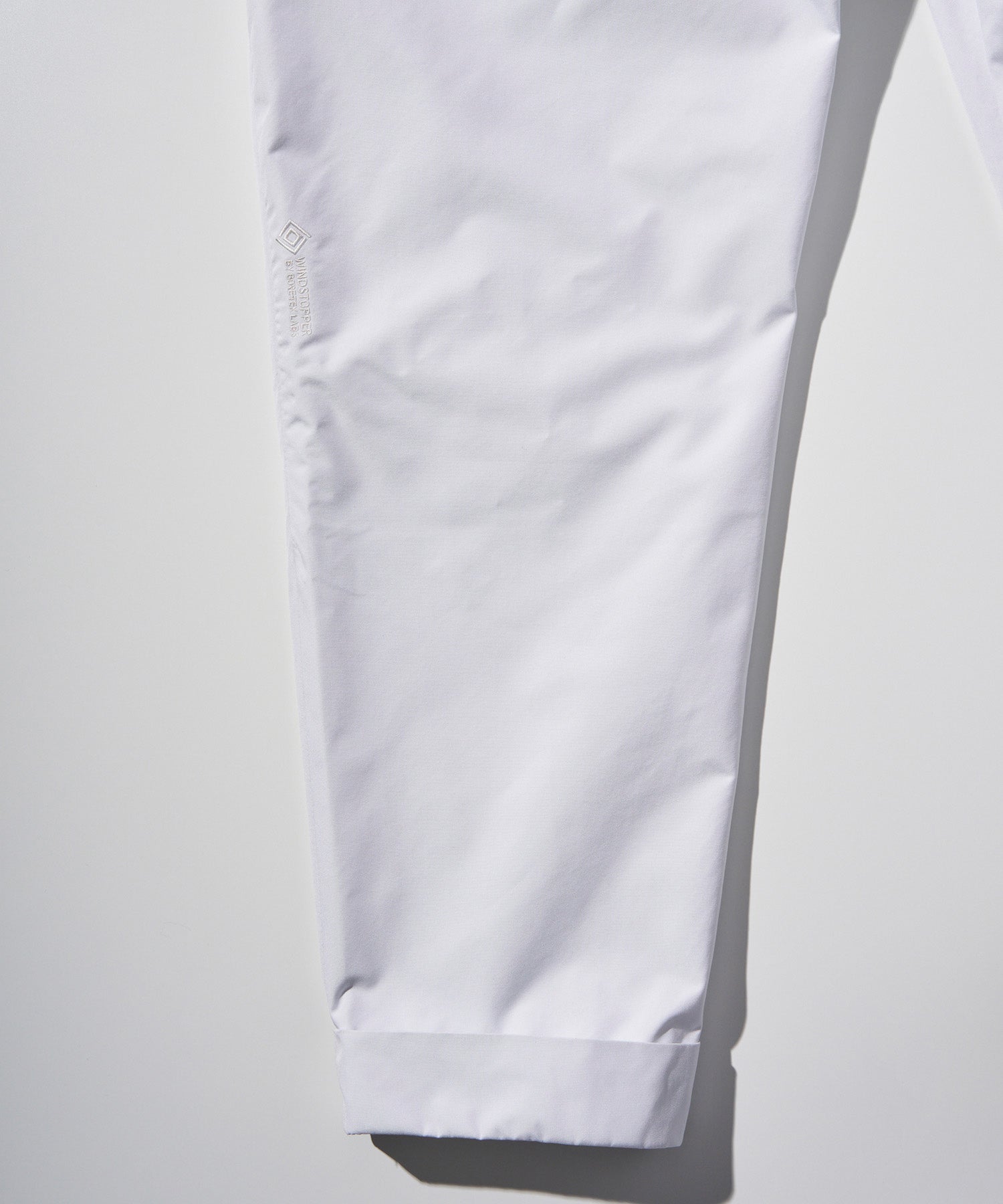 CROPPED SLACKS クロップドスラックス / WINDSTOPPER プロダクト by GORE-TEX LABS
