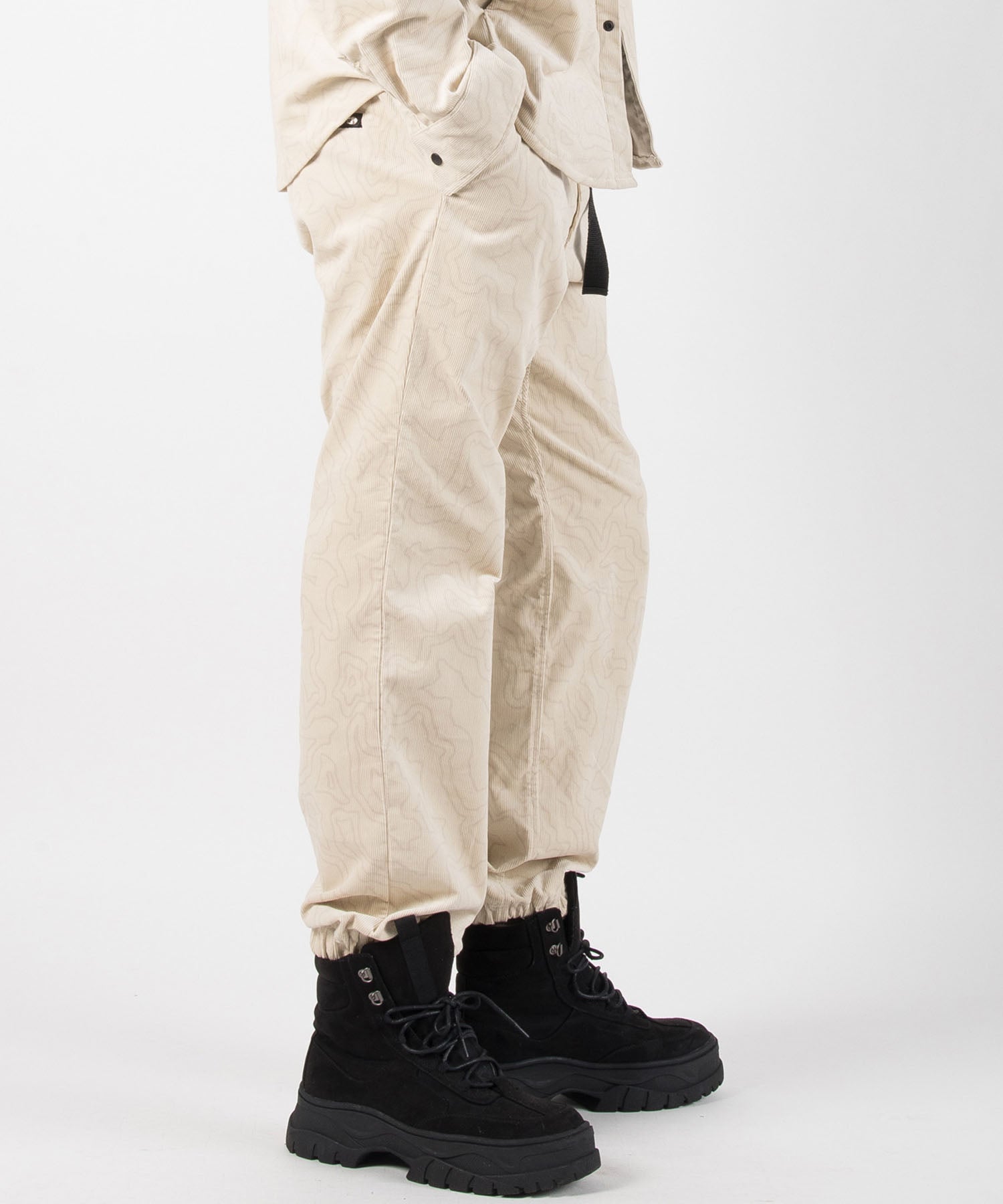 【MENS】ロングパンツ 2WAY STRETCH Corduroy Pants テックウェア アーバンアウトドア 高機能ウェア +phenix(プラスフェニックス)