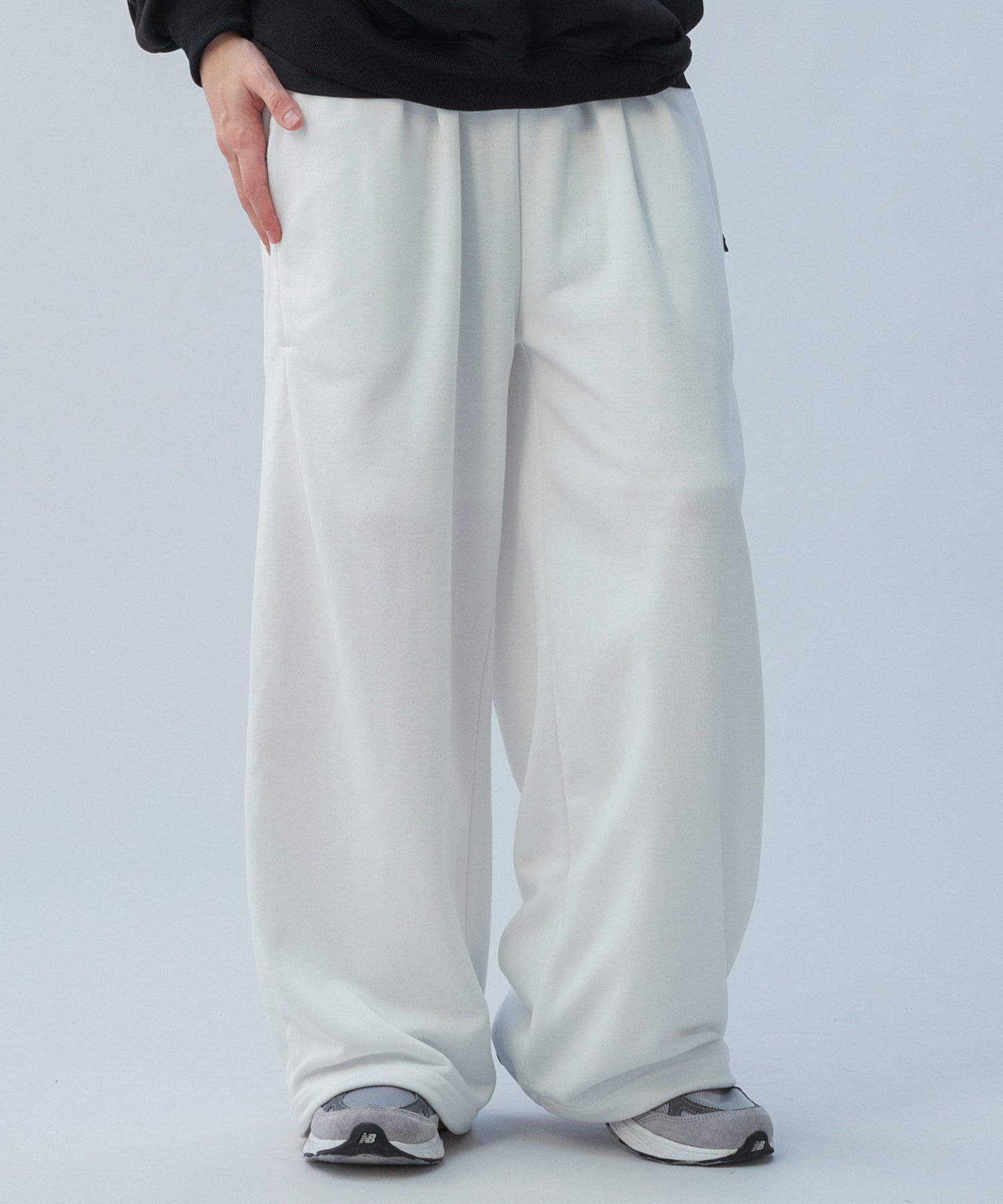 TECH SWEAT WIDE PANTS / テック スウェット ワイドパンツ