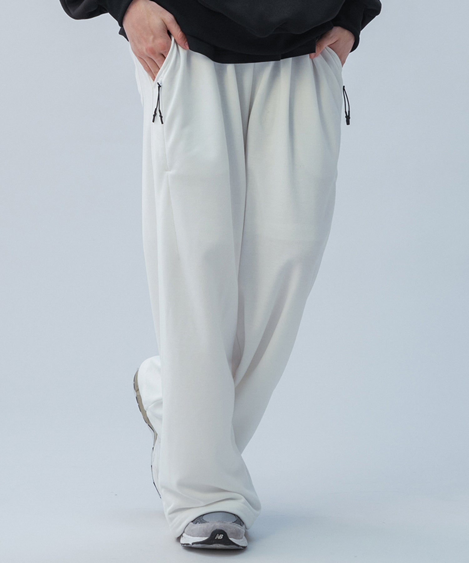 TECH SWEAT WIDE PANTS / テック スウェット ワイドパンツ