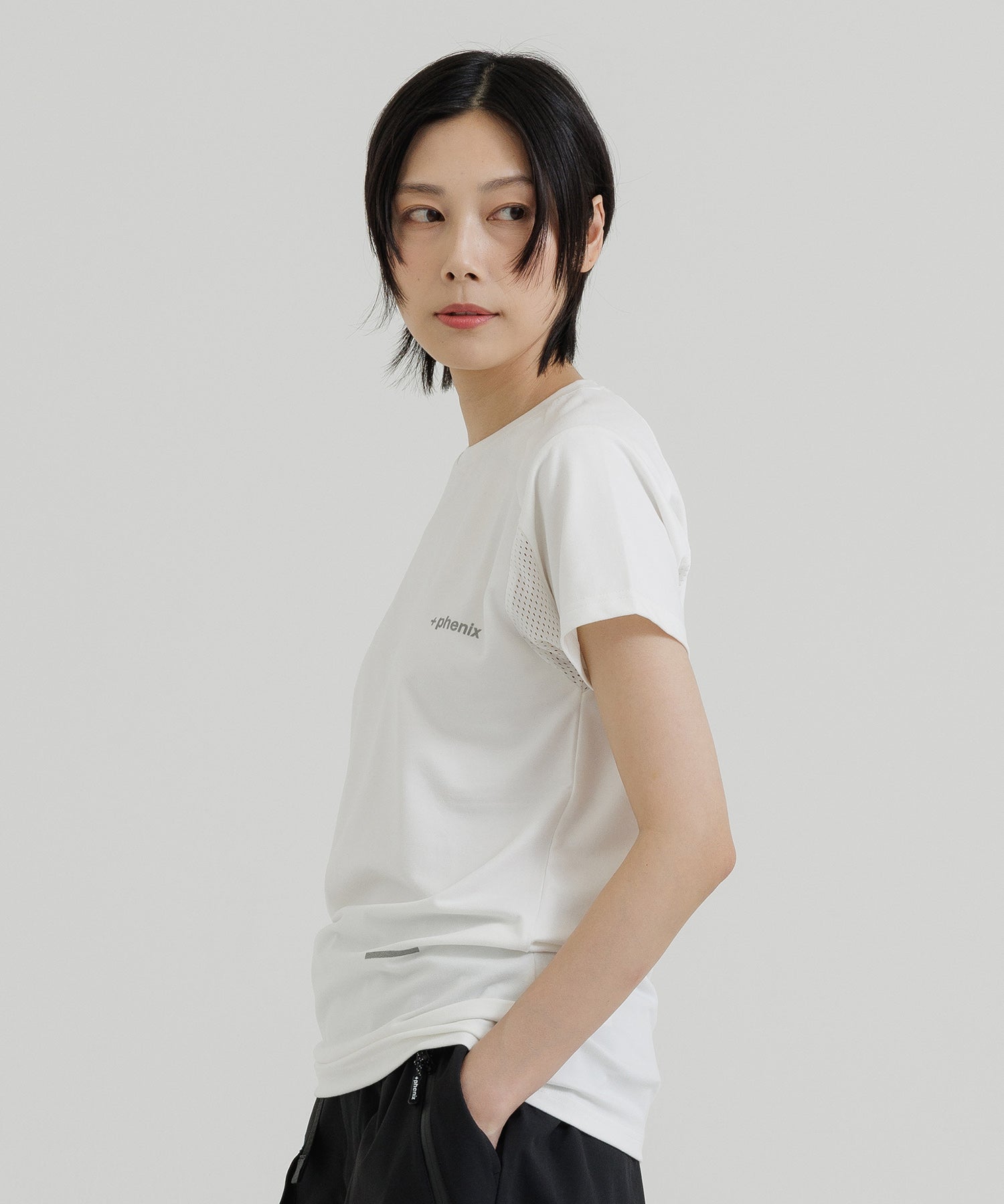 [WOMENS] Quick-Drying Mesh Parts T-Shirt, Techwear, Urban Outdoor, High-Performance Wear, +phenix 