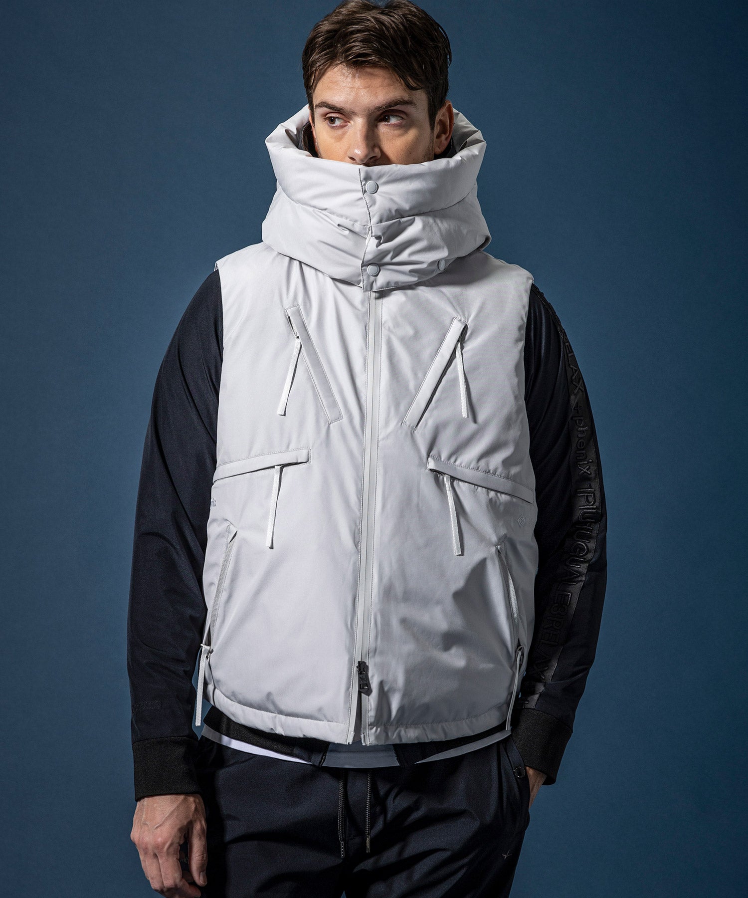 【MENS】GTX DOWN VEST ダウンベスト / WINDSTOPPER(R) プロダクト by GORE-TEX LABS /ウィンドストッパー/ゴアテックス/1PIU1UGUALE3 RELAX × +phenix(ウノピゥウノウグァーレトレ リラックス)