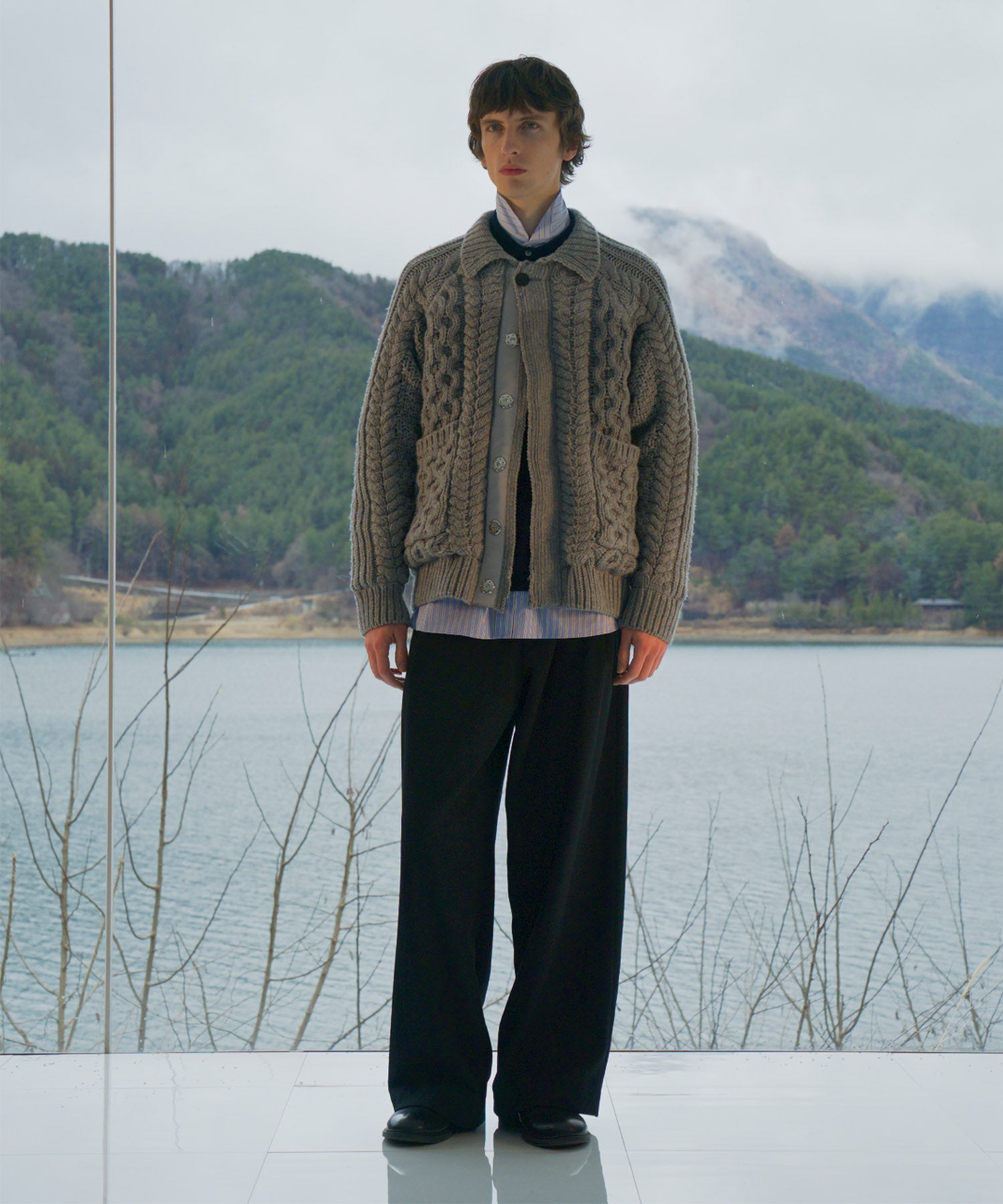 AERO STILL MERINO WOOL GRADATION KNIT CARDIGAN