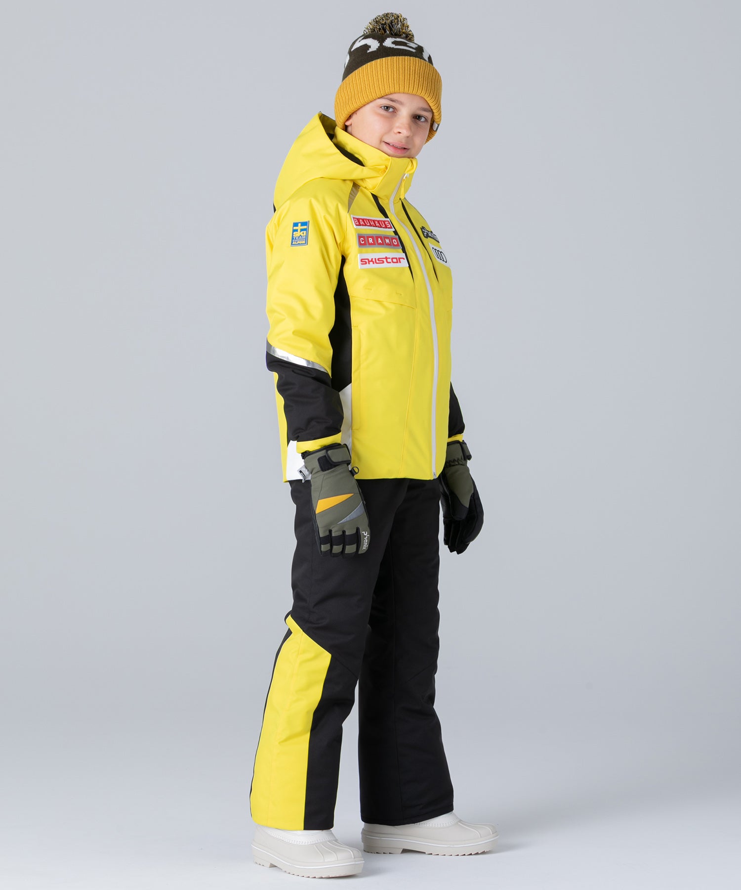 【KIDS/JUNIOR】Sweden Junior Two-piece スウェーデンジュニアツーピース / SWEDEN / 最大20cmサイズ調整可能 /phenixスキーウェア 25AW